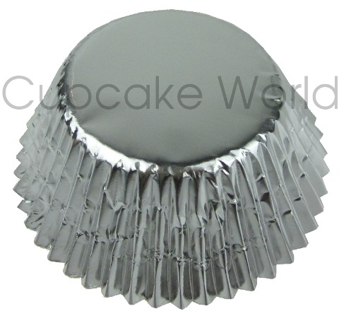 METALLIC SILVER SHINY FOIL & PAPER CUPCAKE CASES - 100PCS METALLIC SILVER SHINY FOIL & PAPER CUPCAKE CASES - 100PCS